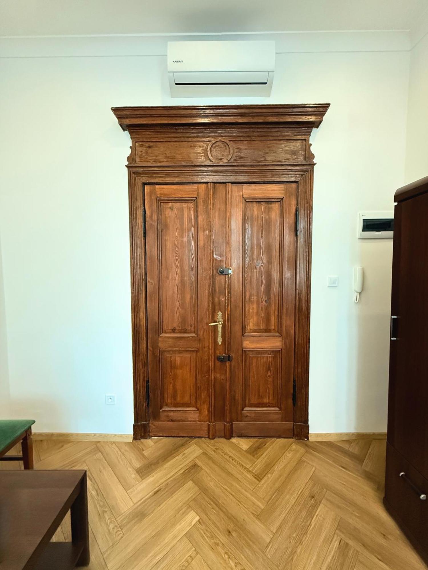 Apartament Szczytna Retro Z Klimatyzacja Thorn Exterior foto